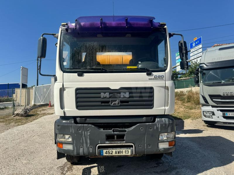 MAN TGA 26.350 - Камион миксер за бетон: слика 2 MAN TGA 26.350 - Камион миксер за бетон: слика 2