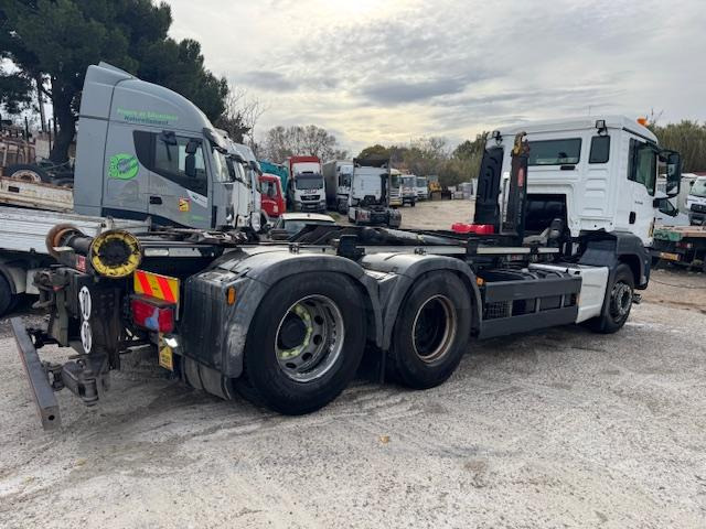MAN TGS 28.460 AMPIROLL - Камион со кука за подигање: слика 4 MAN TGS 28.460 AMPIROLL - Камион со кука за подигање: слика 4
