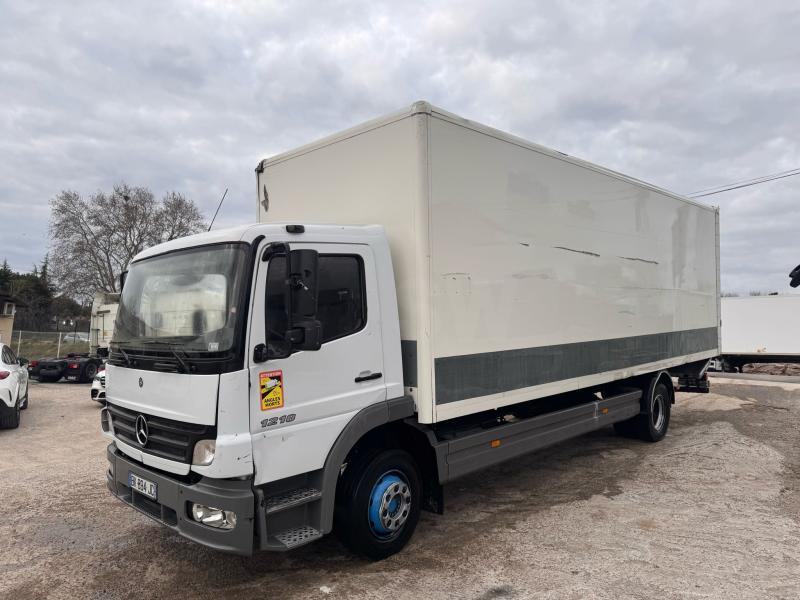 Mercedes Atego 1218 - Камион сандучар: слика 2 Mercedes Atego 1218 - Камион сандучар: слика 2