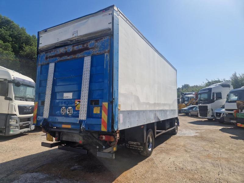 Renault Midlum 220 DCI - Камион сандучар: слика 5 Renault Midlum 220 DCI - Камион сандучар: слика 5