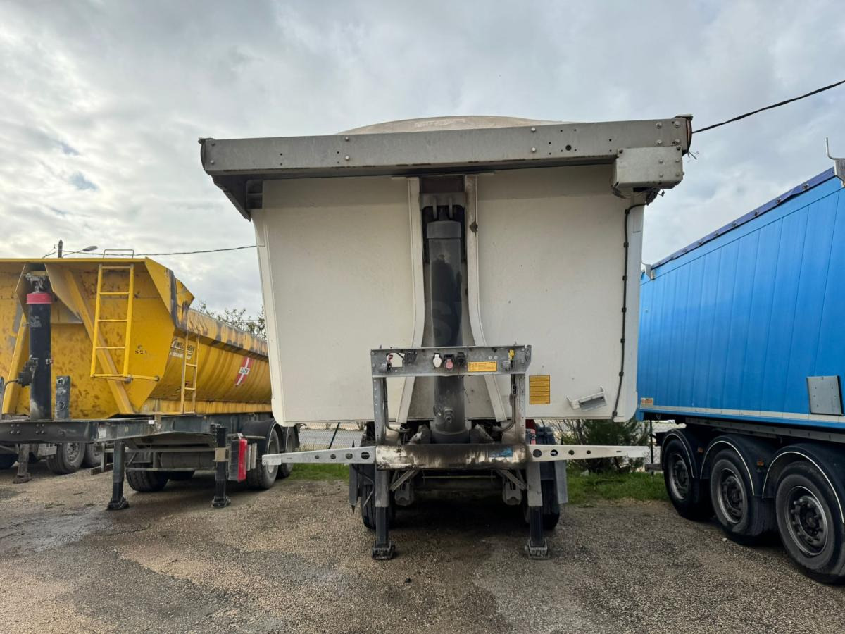 Schmitz Cargobull SGF S3 - Кипер полуприколка: слика 2 Schmitz Cargobull SGF S3 - Кипер полуприколка: слика 2