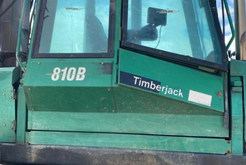 TIMBERJACK TIMBERJACK 810 B - Пренесувач на стебла: слика 4 TIMBERJACK TIMBERJACK 810 B - Пренесувач на стебла: слика 4