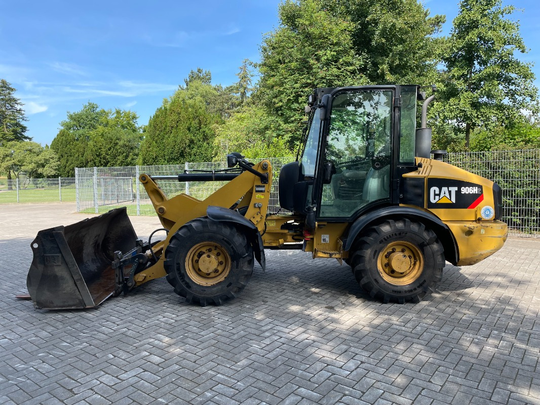 CAT CAT906H2 - Натоварувач на тркала: слика 3 CAT CAT906H2 - Натоварувач на тркала: слика 3