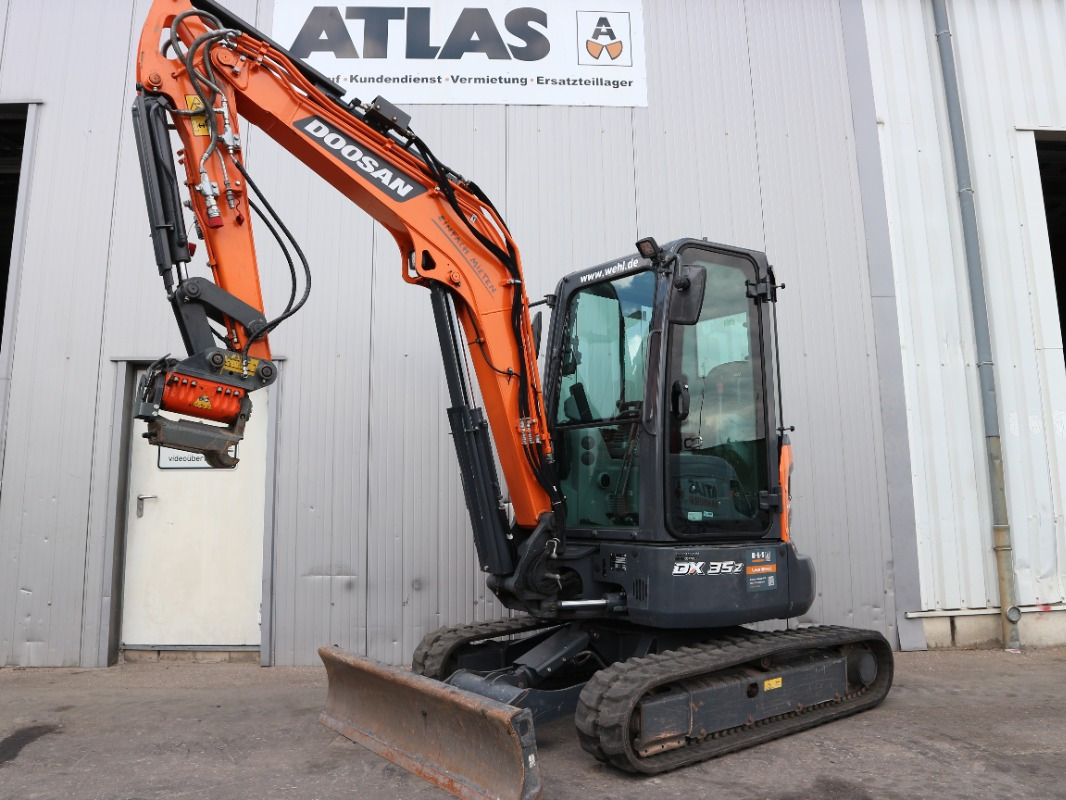 Doosan DX35Z-7 - Мини багер: слика 1 Doosan DX35Z-7 - Мини багер: слика 1