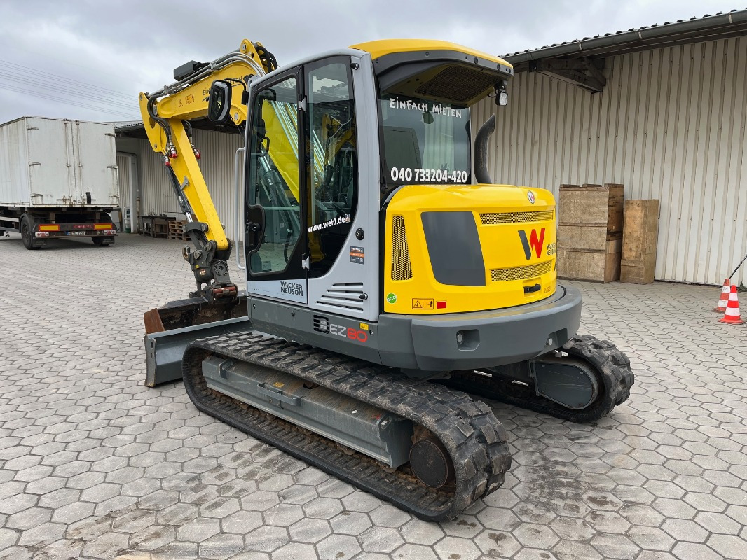Neuson EZ80 - Багер: слика 2 Neuson EZ80 - Багер: слика 2