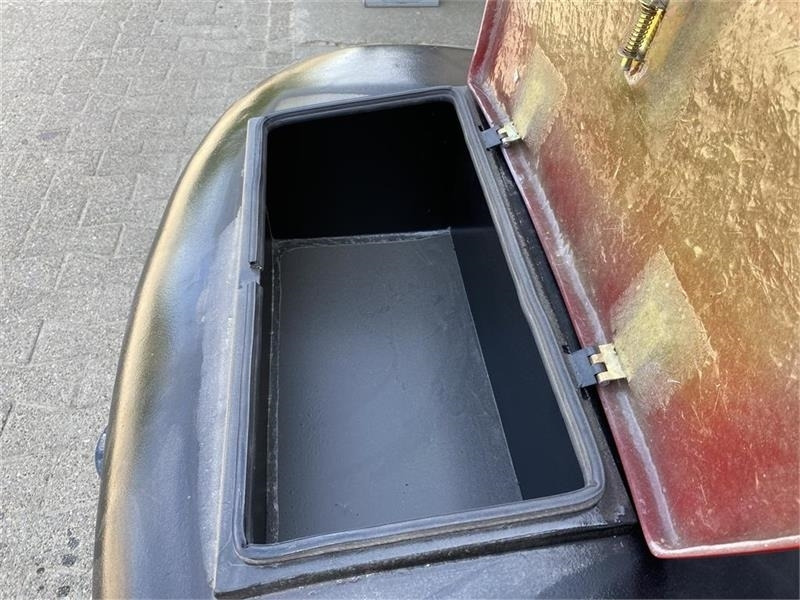 Case IH Frontvægtklods 1200 kg - Противтежа: слика 2 Case IH Frontvægtklods 1200 kg - Противтежа: слика 2