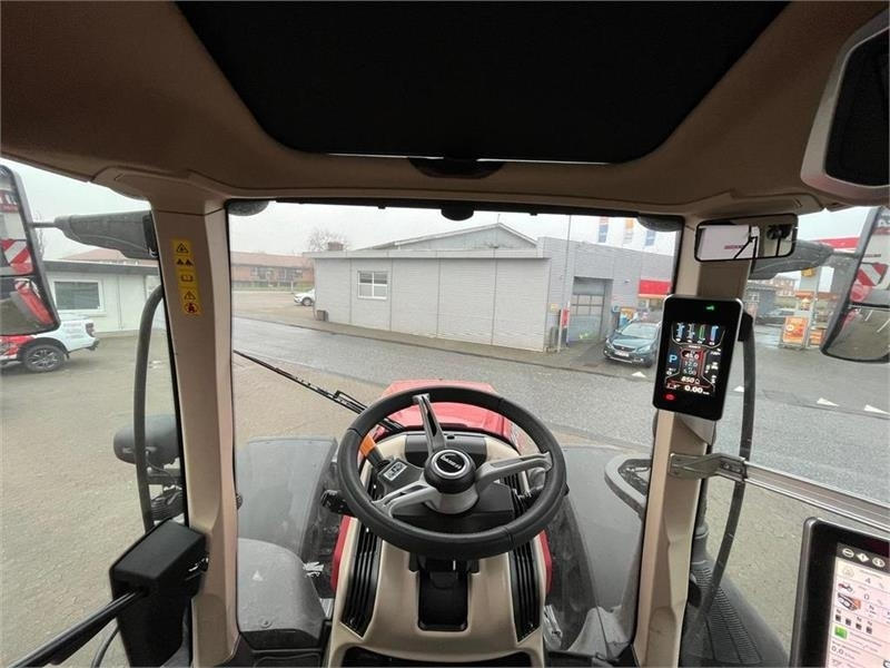 Трактор Case IH OPTUM 340 CVX. AFS CONNECT: слика 11