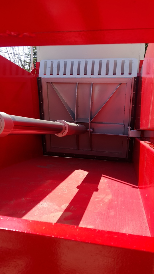 TARGET 5 TON HYDRAULIC PUSH MANURE SPREADER - Распрскувач на арско ѓубриво: слика 2 TARGET 5 TON HYDRAULIC PUSH MANURE SPREADER - Распрскувач на арско ѓубриво: слика 2