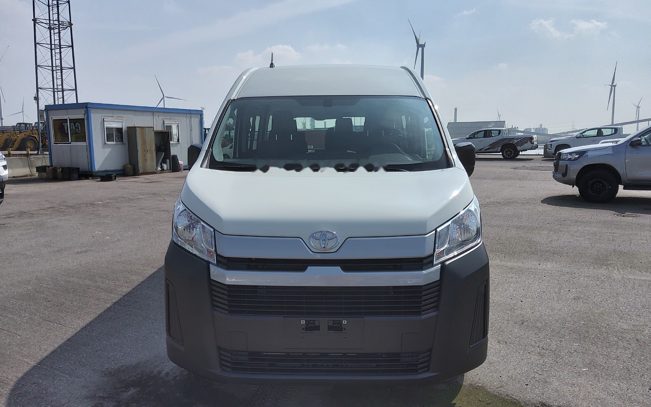 Toyota Hiace HIGH ROOF / TOIT HAUT 2.8L Diesel Manual base - Минибус, Патничко комбе: слика 5 Toyota Hiace HIGH ROOF / TOIT HAUT 2.8L Diesel Manual base - Минибус, Патничко комбе: слика 5