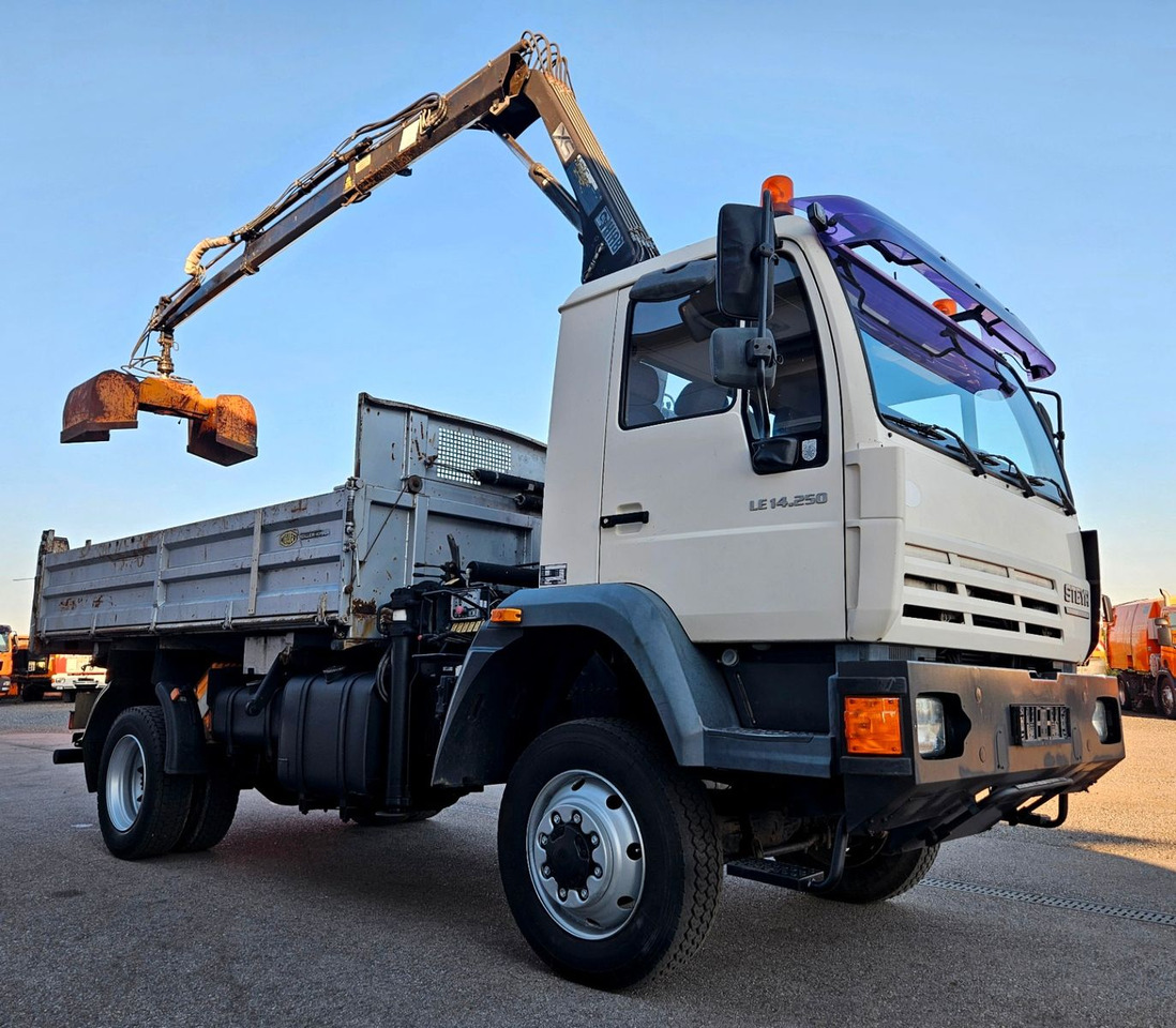 MAN LE 14.250 4x4 HIAB 077BS-2 Kran Greifer - Кипер, Камион со кран: слика 3 MAN LE 14.250 4x4 HIAB 077BS-2 Kran Greifer - Кипер, Камион со кран: слика 3