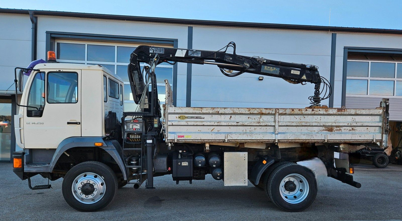 MAN LE 14.250 4x4 HIAB 077BS-2 Kran Greifer - Кипер, Камион со кран: слика 5 MAN LE 14.250 4x4 HIAB 077BS-2 Kran Greifer - Кипер, Камион со кран: слика 5