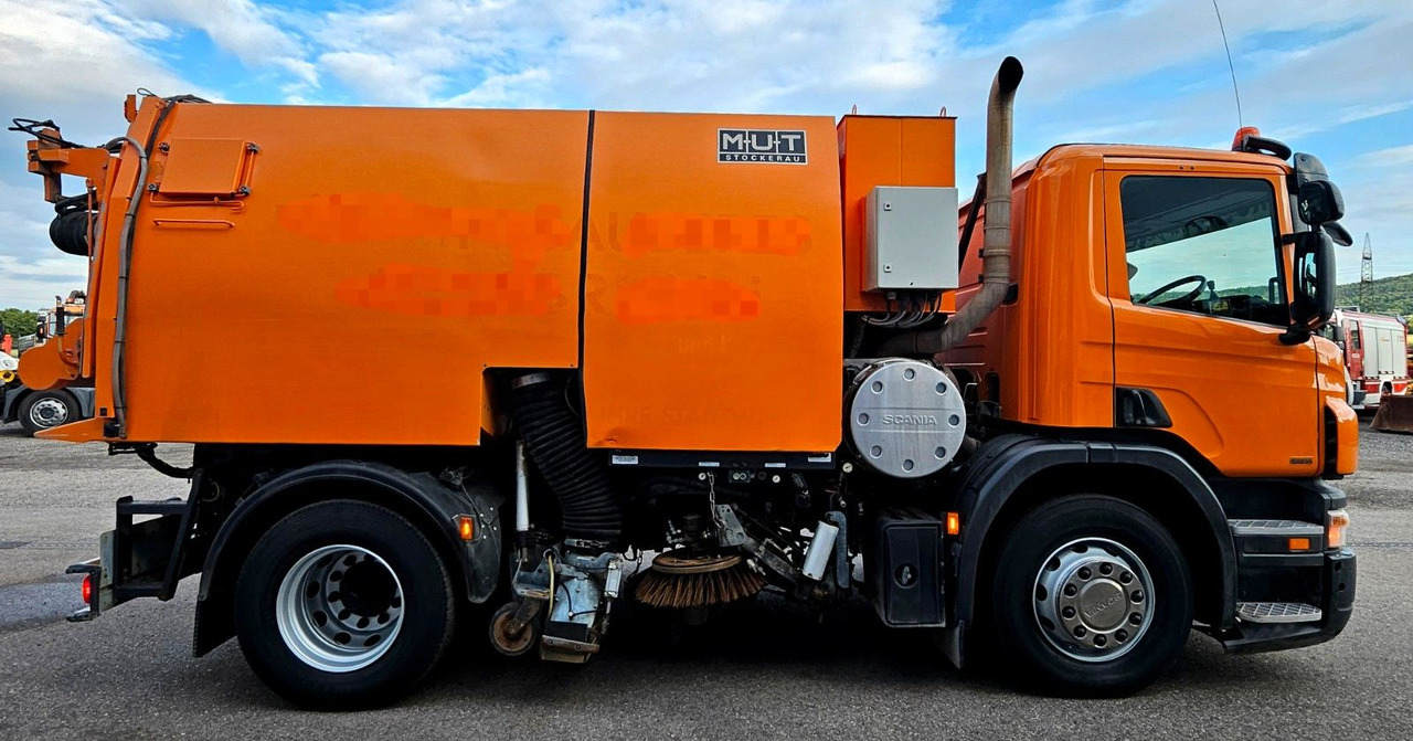 Scania P280 Euro5 MUT 7m3 Hydrostat - Возило за метење: слика 2 Scania P280 Euro5 MUT 7m3 Hydrostat - Возило за метење: слика 2