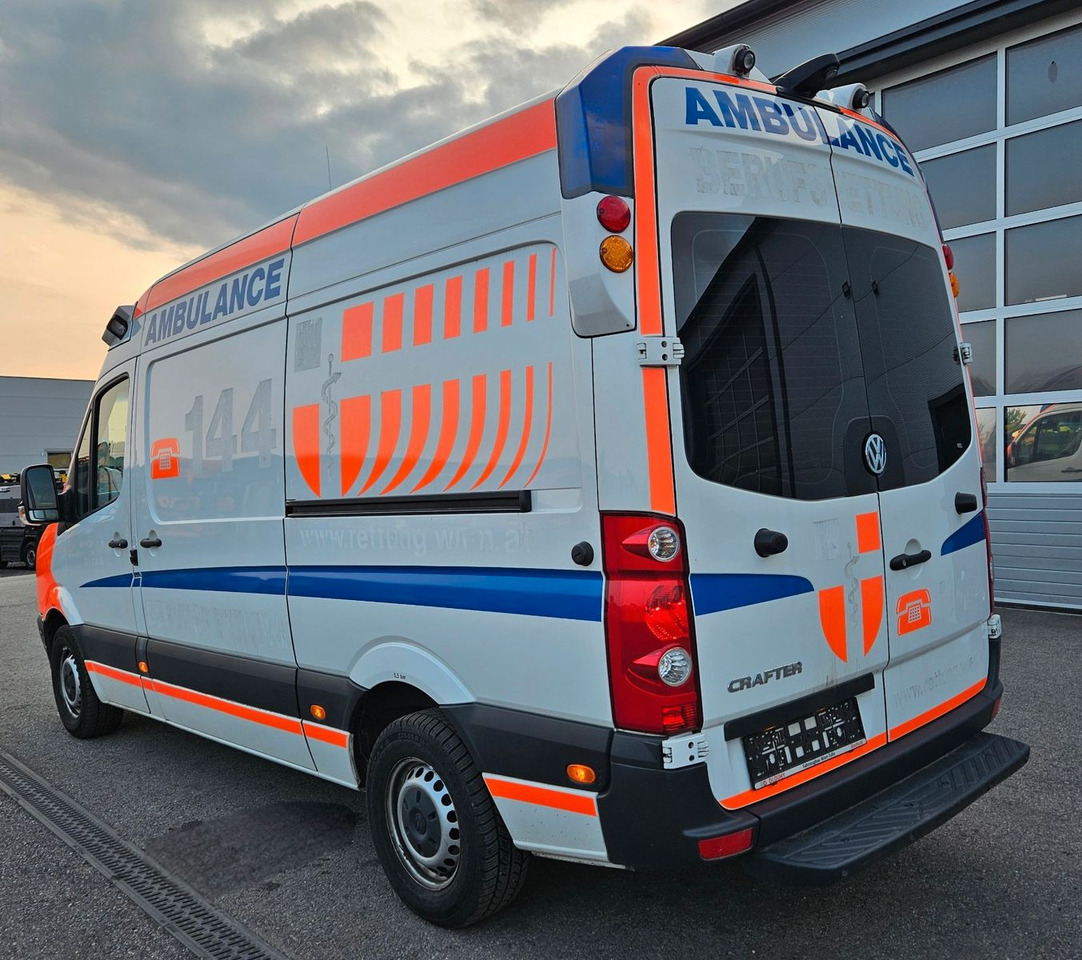 Volkswagen CRAFTER TDI Ambulance RTW L2H2 DLOUHY - Амбулантно возило: слика 3 Volkswagen CRAFTER TDI Ambulance RTW L2H2 DLOUHY - Амбулантно возило: слика 3