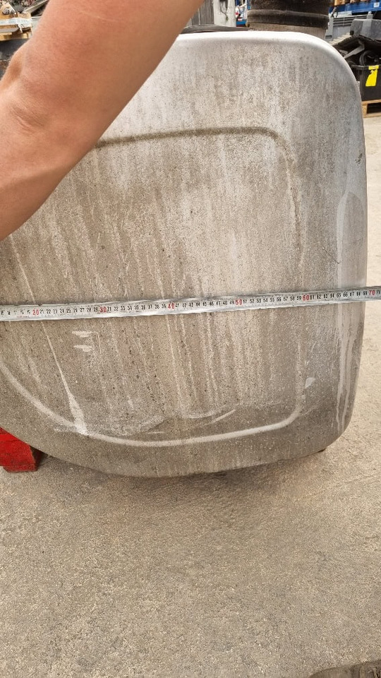 Serbatoio Volvo 570 lt - Резервоар за гориво за Камион: слика 4 Serbatoio Volvo 570 lt - Резервоар за гориво за Камион: слика 4