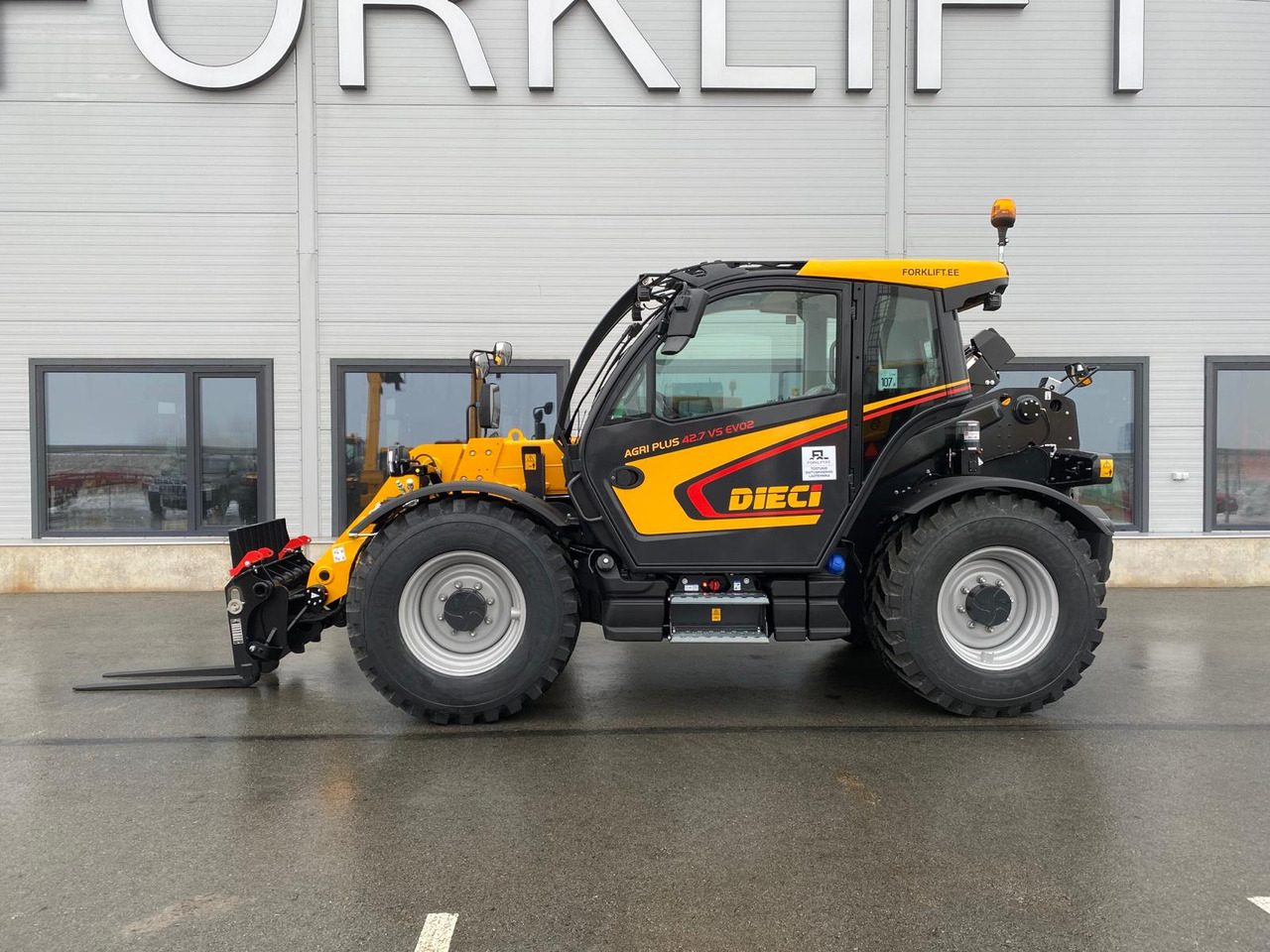Dieci Agri Plus 42.7 VS EVO2 GD - Телескопски ракувач: слика 2 Dieci Agri Plus 42.7 VS EVO2 GD - Телескопски ракувач: слика 2