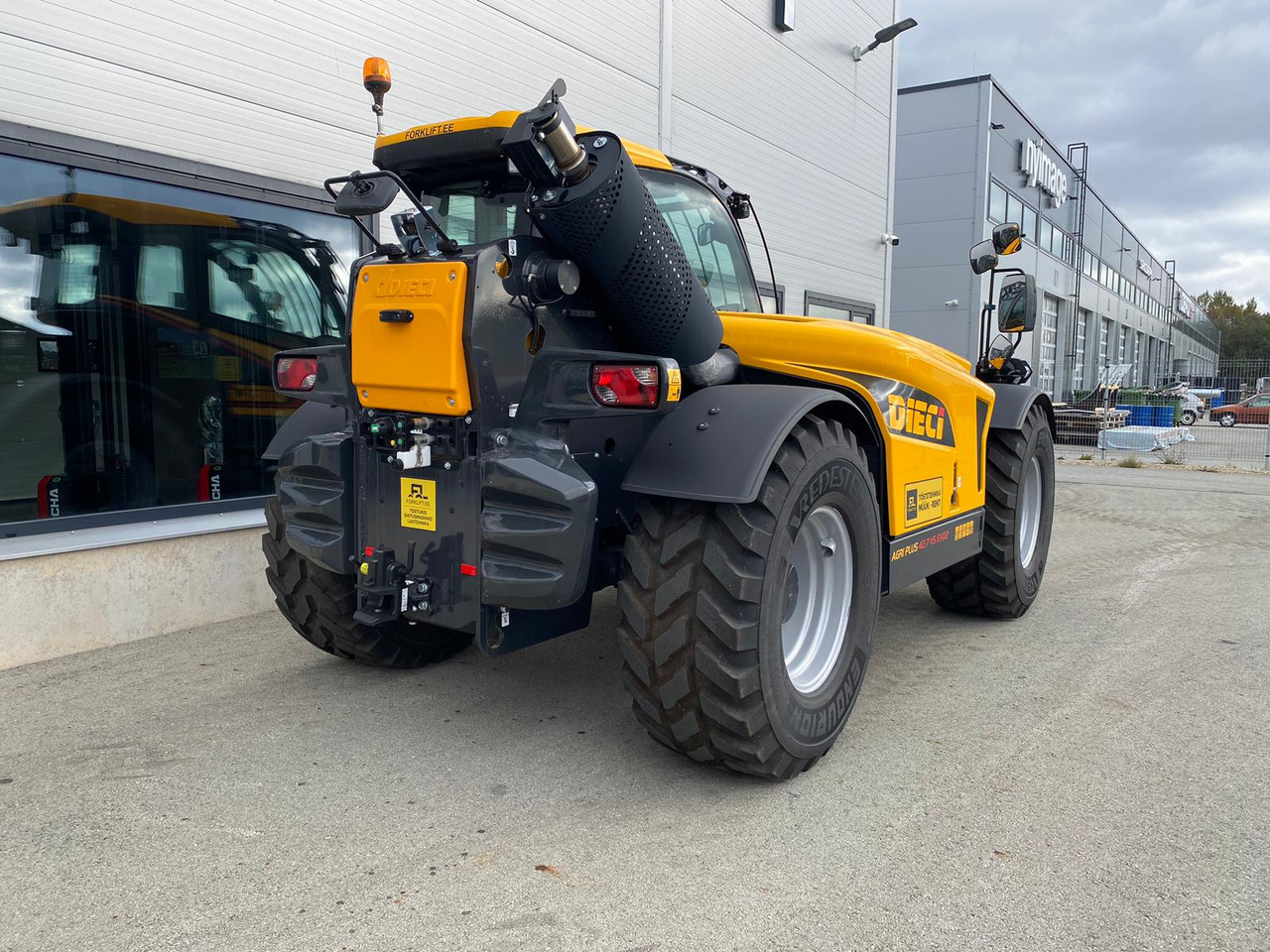 Dieci Agri Plus 42.7 VS EVO2 GD - Телескопски ракувач: слика 5 Dieci Agri Plus 42.7 VS EVO2 GD - Телескопски ракувач: слика 5