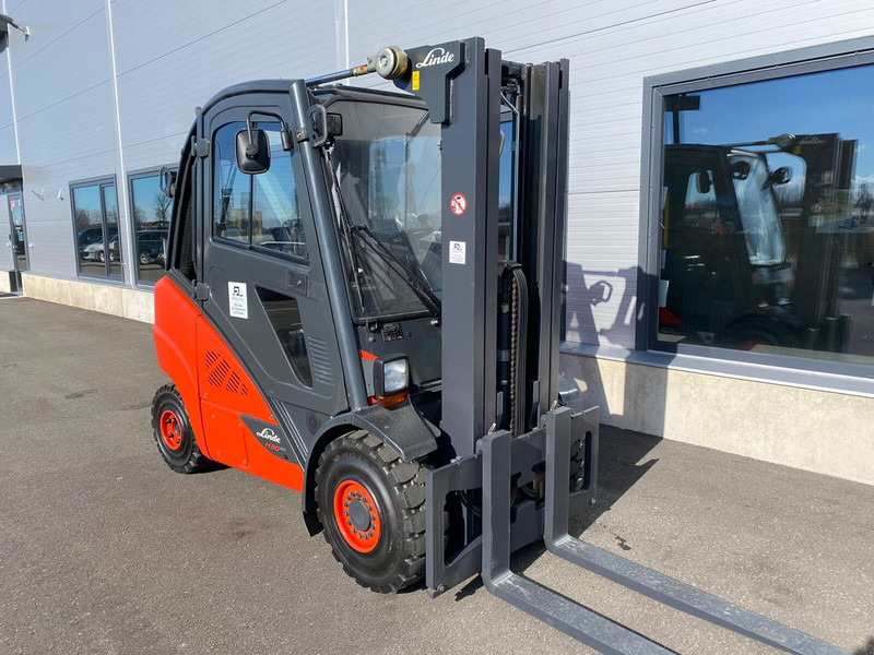Linde H30T-02 EVO - Плински вилушкар: слика 4 Linde H30T-02 EVO - Плински вилушкар: слика 4