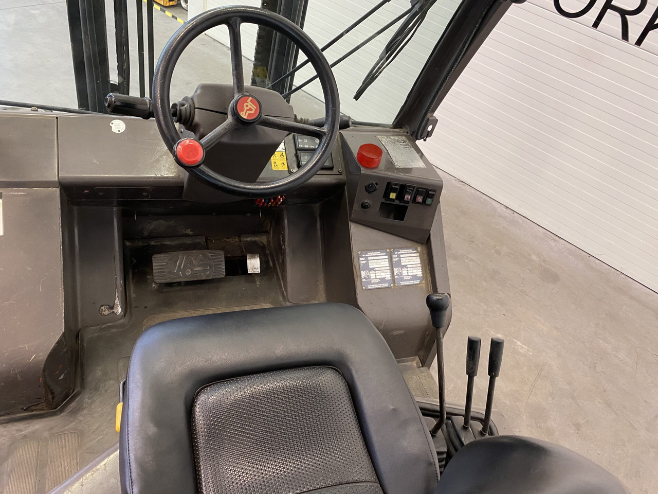 Дизел вилушкар Manitou MSI30D: слика 6