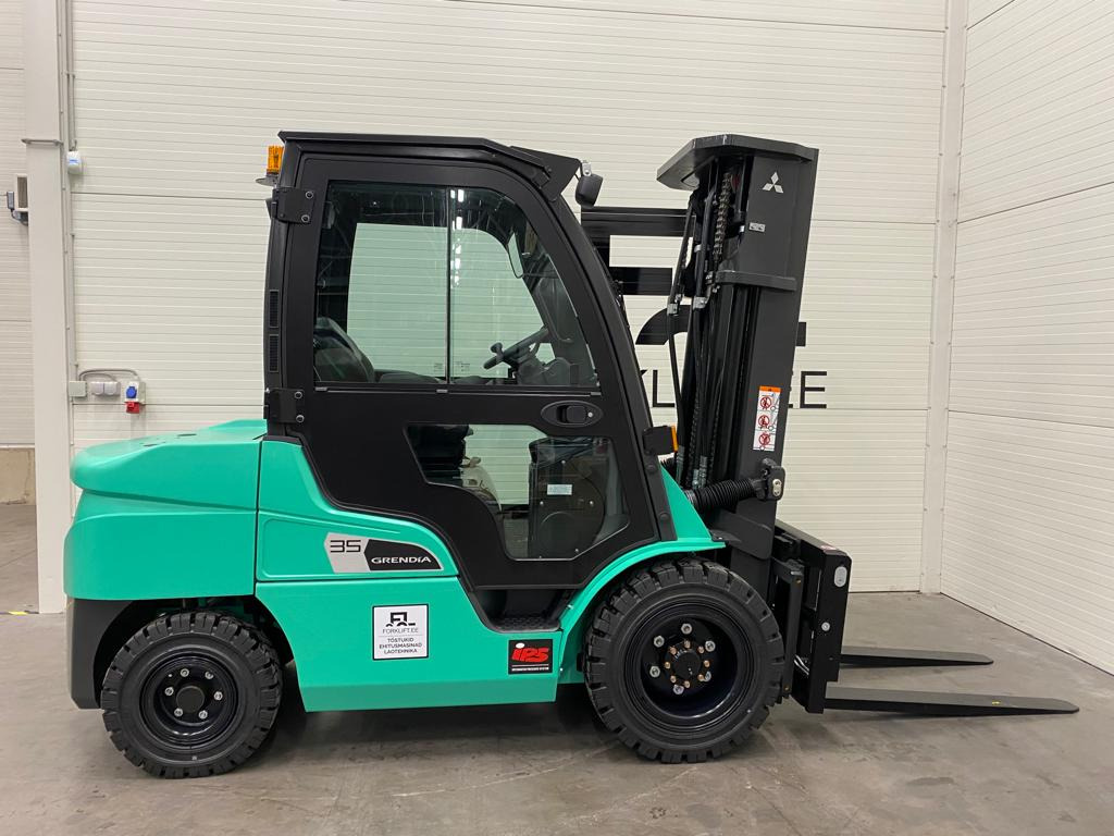 Mitsubishi FD35N3 - Дизел вилушкар: слика 3 Mitsubishi FD35N3 - Дизел вилушкар: слика 3