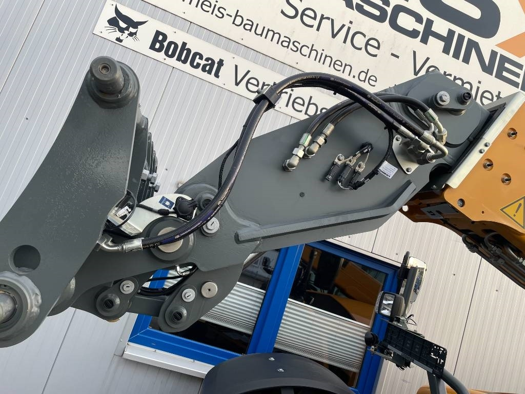 Liebherr / Claas T 36-7 736 - Телескопски ракувач: слика 3 Liebherr / Claas T 36-7 736 - Телескопски ракувач: слика 3