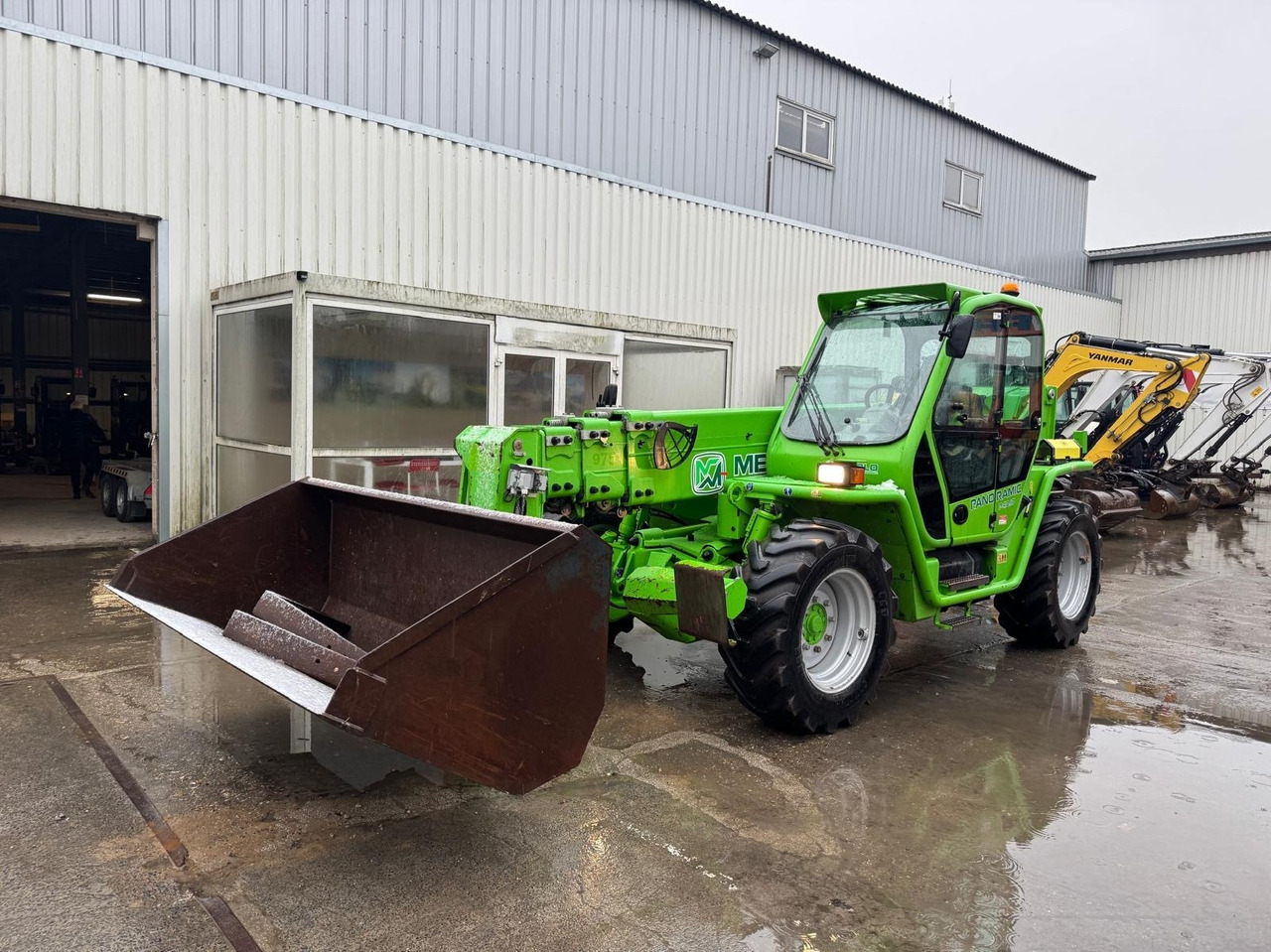 MERLO P40.17 - Телескопски ракувач: слика 1 MERLO P40.17 - Телескопски ракувач: слика 1