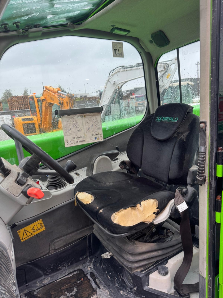 MERLO P40.17 - Телескопски ракувач: слика 2 MERLO P40.17 - Телескопски ракувач: слика 2