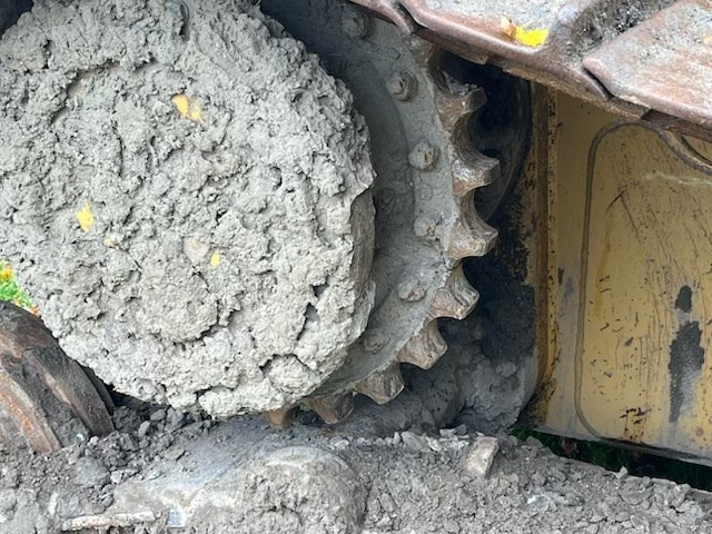 CAT D5N LGP PAT - Булдожер: слика 5 CAT D5N LGP PAT - Булдожер: слика 5