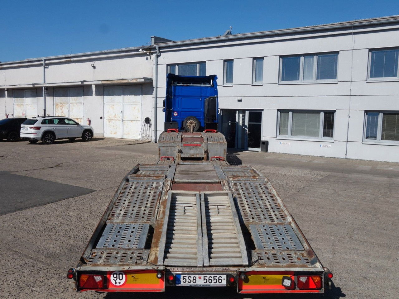 Автотранспортна полуприколка Diversen Svan CH33, für 2 LKWs: слика 8 Автотранспортна полуприколка Diversen Svan CH33, für 2 LKWs: слика 8