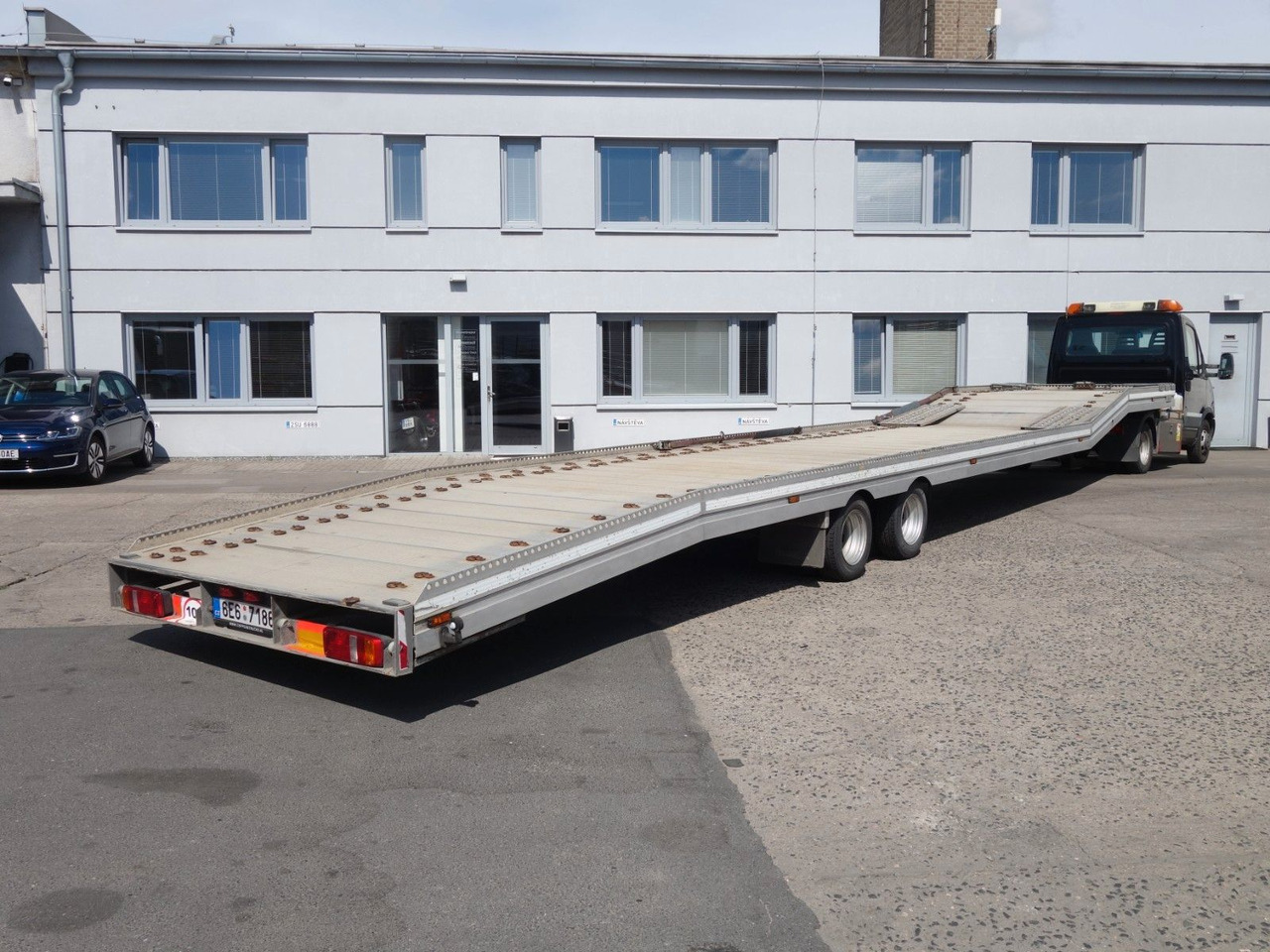 Iveco Daily 35C17 mit Anhänger für 3 PKW - Автотранспортен камион: слика 4 Iveco Daily 35C17 mit Anhänger für 3 PKW - Автотранспортен камион: слика 4