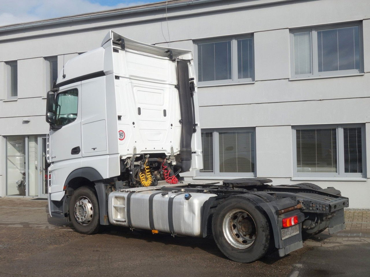 Mercedes-Benz Actros 1845 LS SD, Giga Space - Камион влекач: слика 3 Mercedes-Benz Actros 1845 LS SD, Giga Space - Камион влекач: слика 3