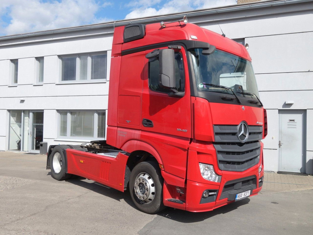 Mercedes-Benz Actros 1846 LS Standard Big Space - Камион влекач: слика 3 Mercedes-Benz Actros 1846 LS Standard Big Space - Камион влекач: слика 3