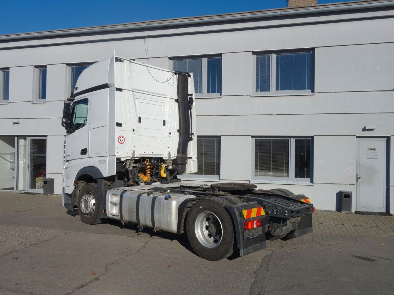 Mercedes-Benz Actros 1848 Giga Space, Standard - Камион влекач: слика 4 Mercedes-Benz Actros 1848 Giga Space, Standard - Камион влекач: слика 4
