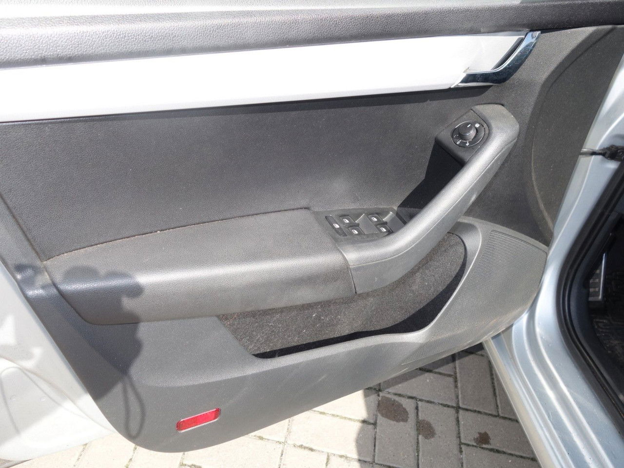 Караван Škoda Octavia Combi Ambition 1,6 TDI, DSG, Navi, Clima: слика 11