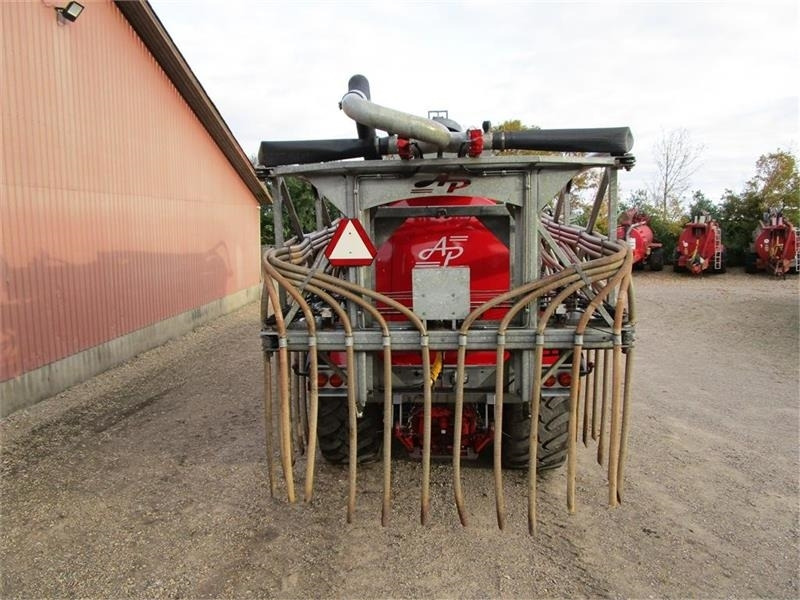 AP GV 25 - Цистерна за арско ѓубриво: слика 5 AP GV 25 - Цистерна за арско ѓубриво: слика 5