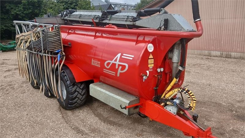 AP GV 25 m. 24 slangbom - Цистерна за арско ѓубриво: слика 2 AP GV 25 m. 24 slangbom - Цистерна за арско ѓубриво: слика 2