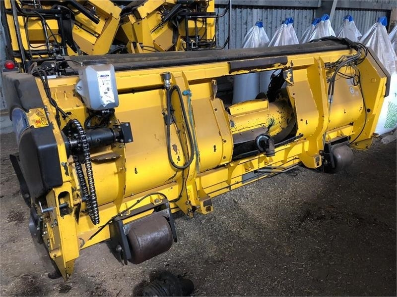 New Holland 356W - Превртувачка опрема: слика 2 New Holland 356W - Превртувачка опрема: слика 2