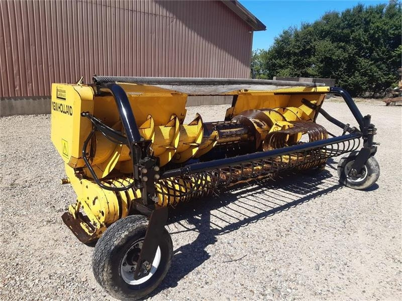 Комбајн за сточна храна New Holland FX 50 FINSNITTER: слика 24