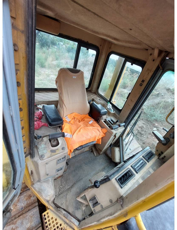 Булдожер CAT D5HIILGP: слика 13