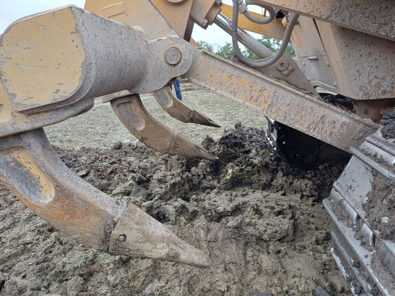 Булдожер CAT D6NXL: слика 10