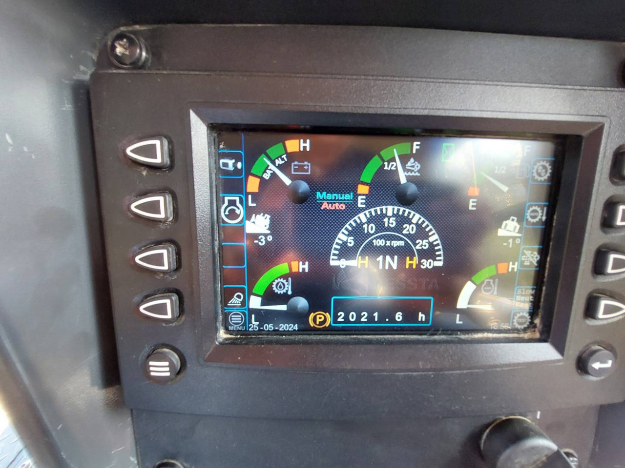 DRESSTA NORTH AMERICA TD-15M - Булдожер: слика 5 DRESSTA NORTH AMERICA TD-15M - Булдожер: слика 5