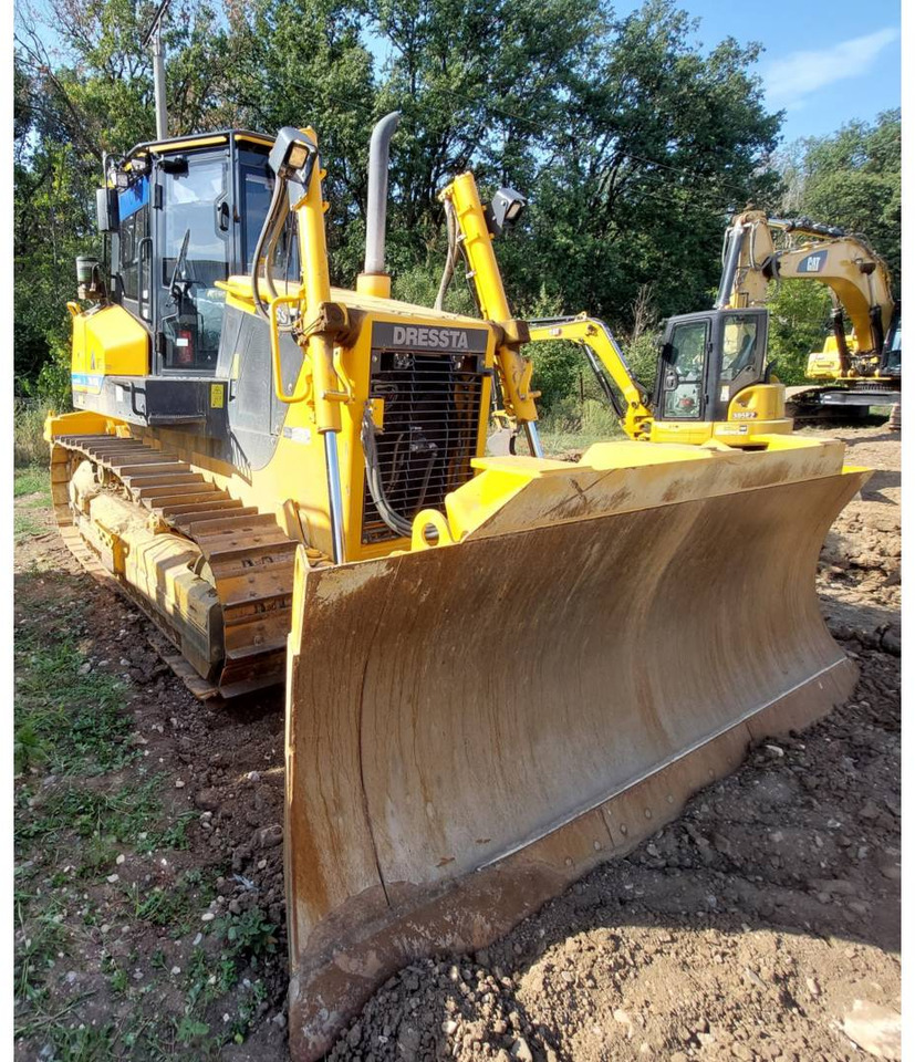DRESSTA NORTH AMERICA TD-15M - Булдожер: слика 2 DRESSTA NORTH AMERICA TD-15M - Булдожер: слика 2
