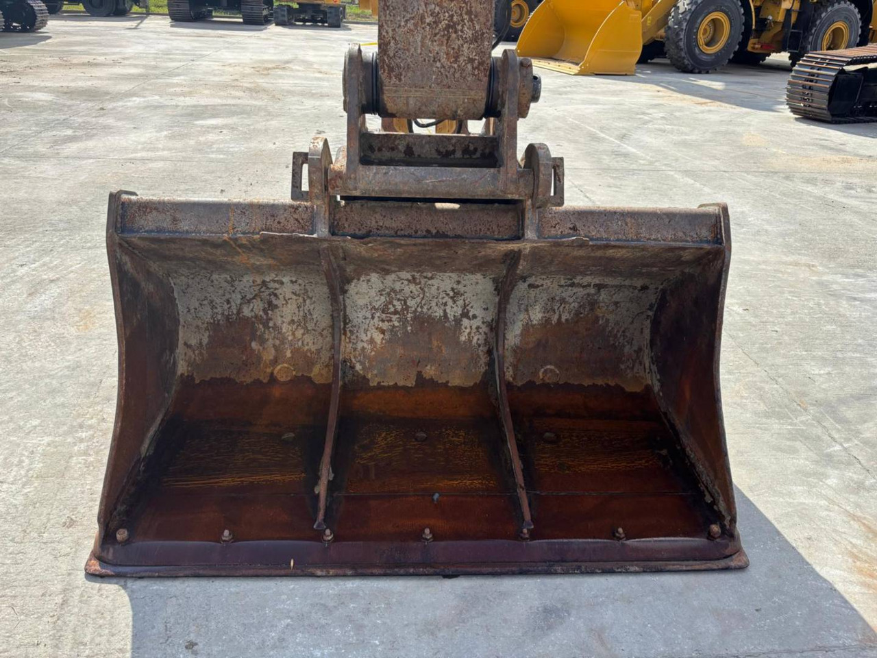 CAT 320GC - Багер гасеничар: слика 3 CAT 320GC - Багер гасеничар: слика 3