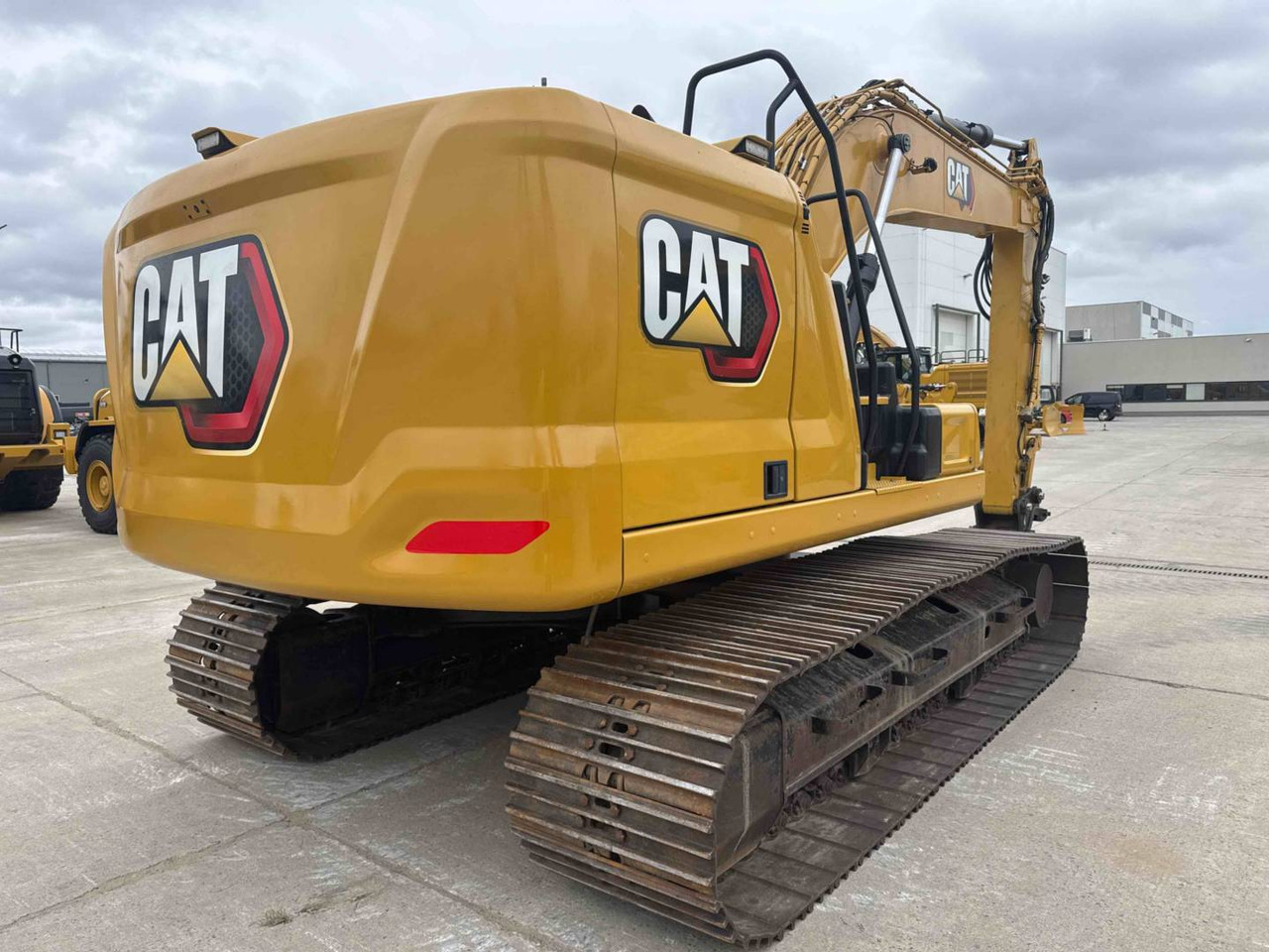 CAT 323 - Багер гасеничар: слика 3 CAT 323 - Багер гасеничар: слика 3