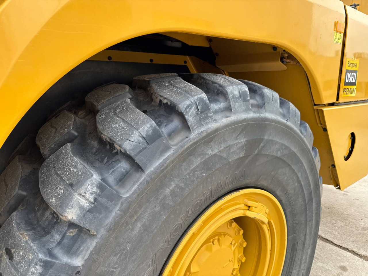 Зглобен истоварувач CAT 730: слика 19 Зглобен истоварувач CAT 730: слика 19