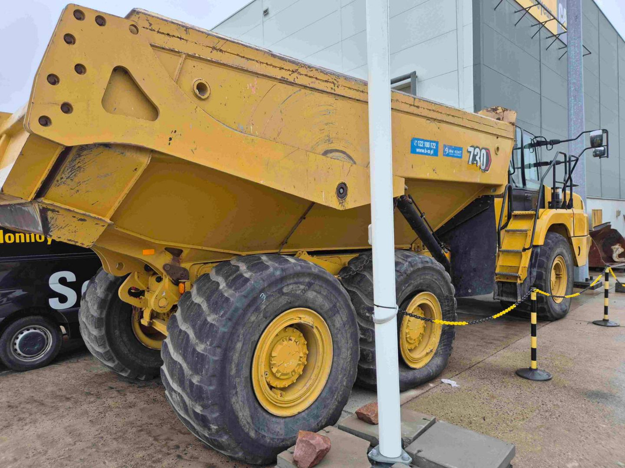 CAT 730 - Зглобен истоварувач: слика 3 CAT 730 - Зглобен истоварувач: слика 3