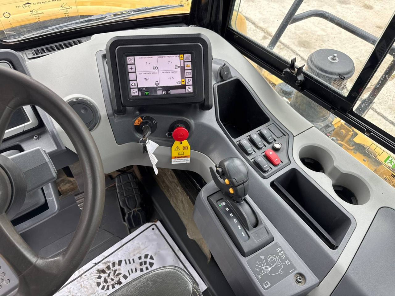 Зглобен истоварувач CAT 730: слика 13 Зглобен истоварувач CAT 730: слика 13