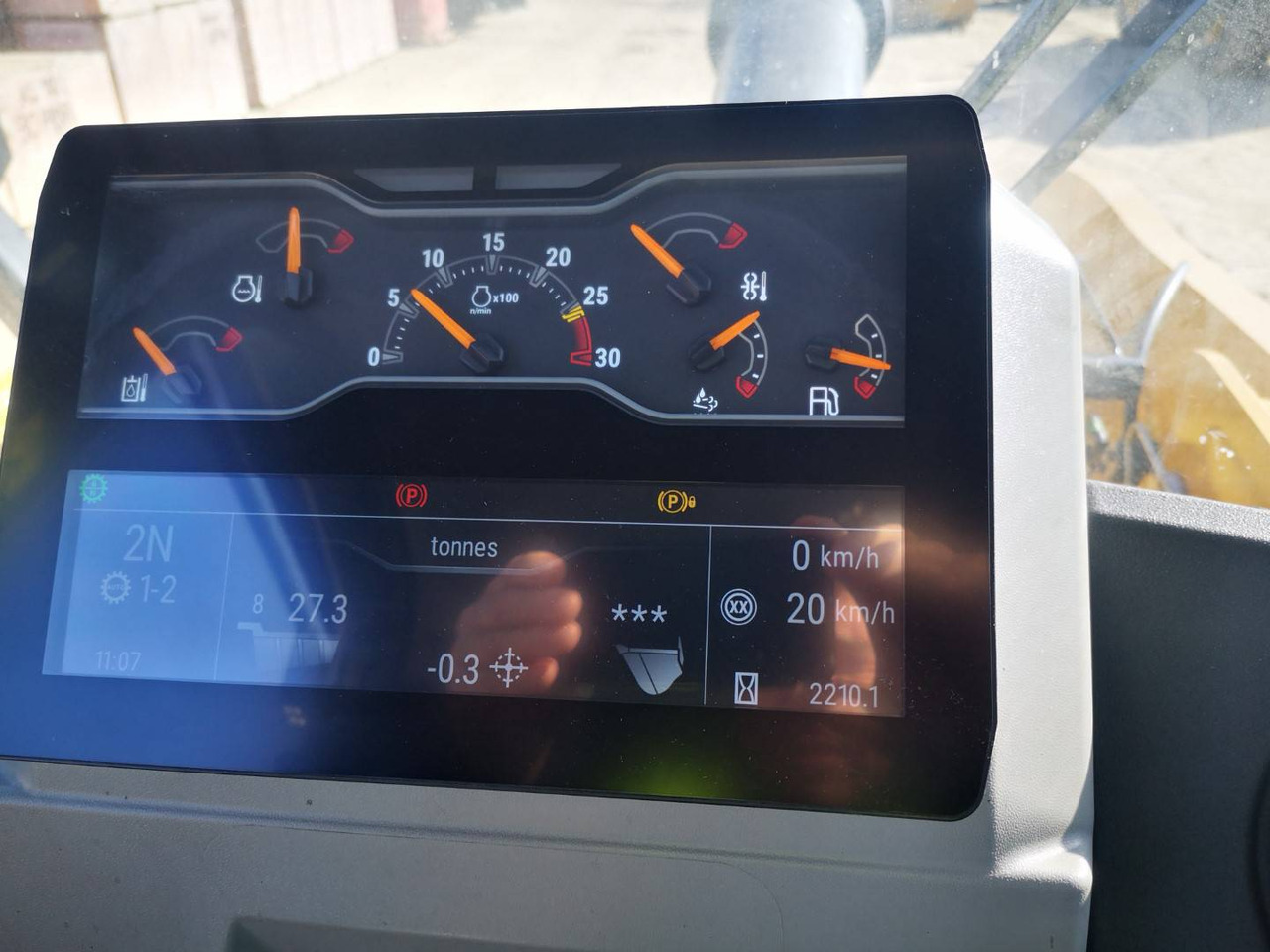 CAT 972 - Натоварувач на тркала: слика 5 CAT 972 - Натоварувач на тркала: слика 5