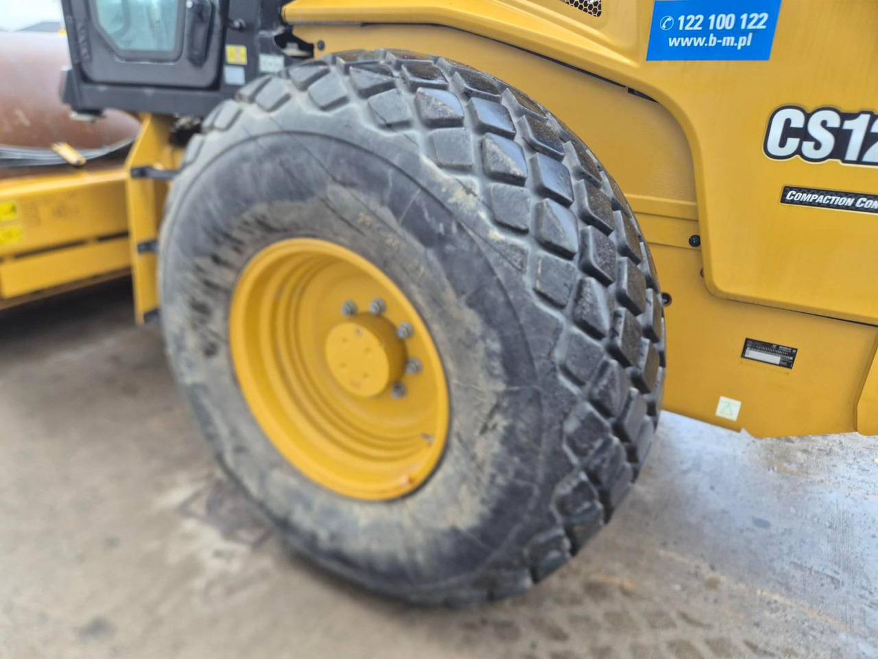 Лизинг на CAT CS12GC CAT CS12GC: слика 32