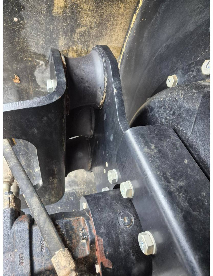 Лизинг на CAT CS12GC CAT CS12GC: слика 22