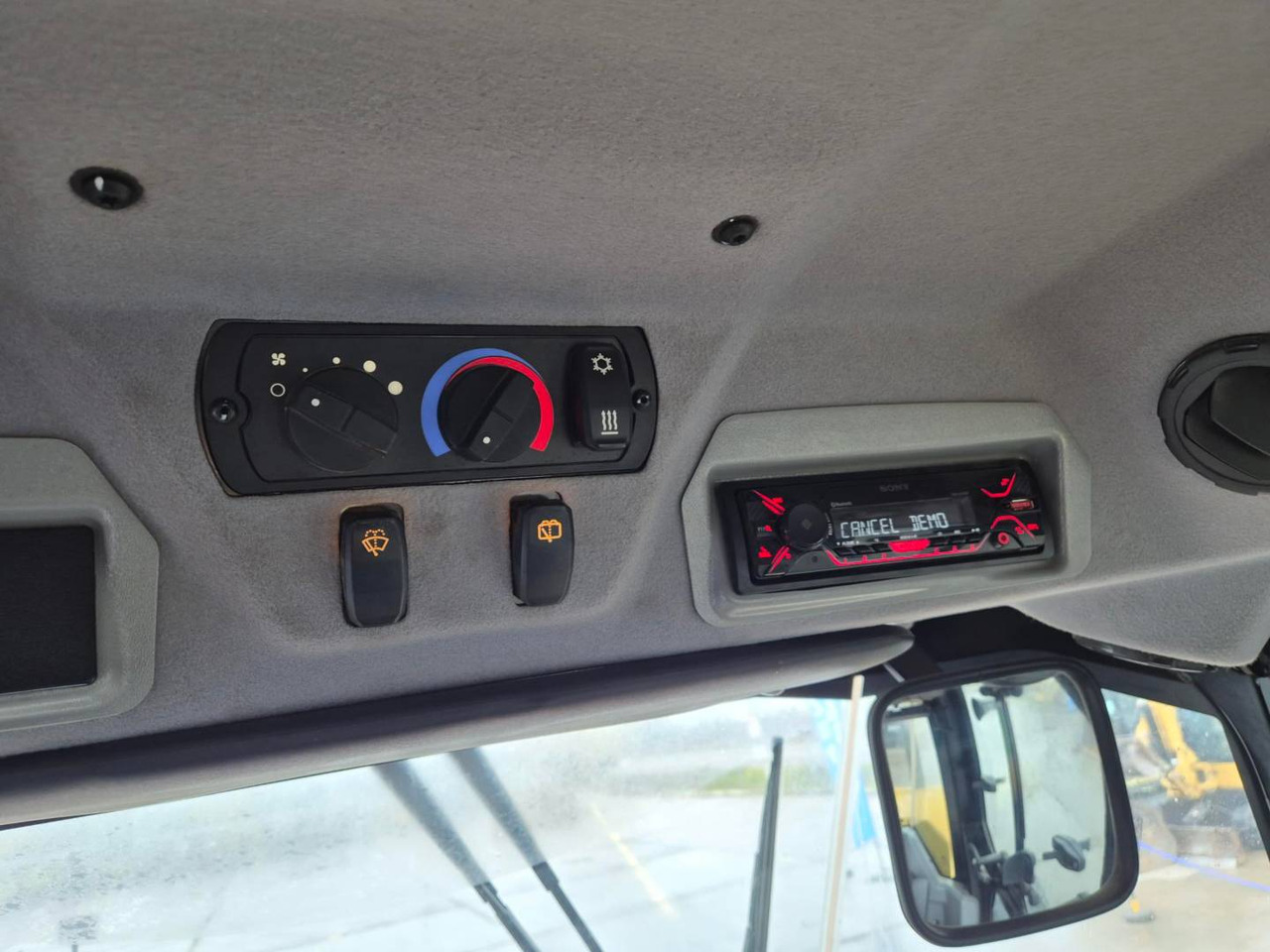 Лизинг на CAT CS12GC CAT CS12GC: слика 30